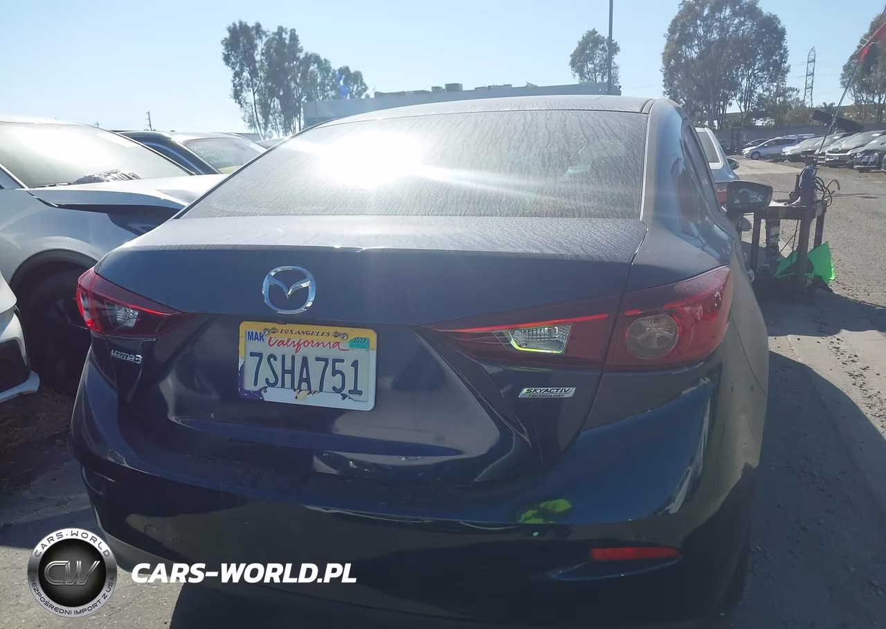2016 Mazda Mazda3 I Sport VIN:JM1BM1U75G1308277 - 16
