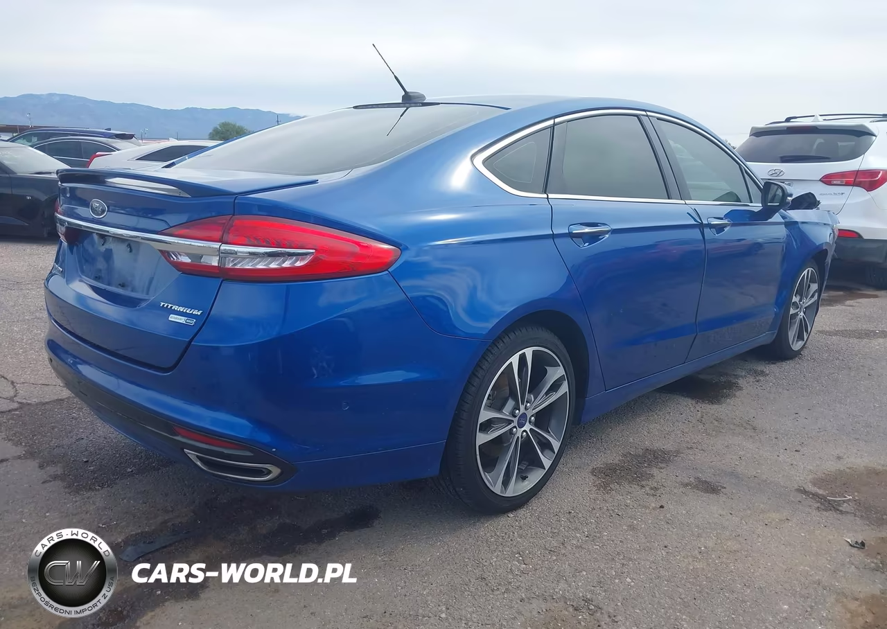 2018 Ford Fusion Titanium VIN:3FA6P0D91JR118578 - 4