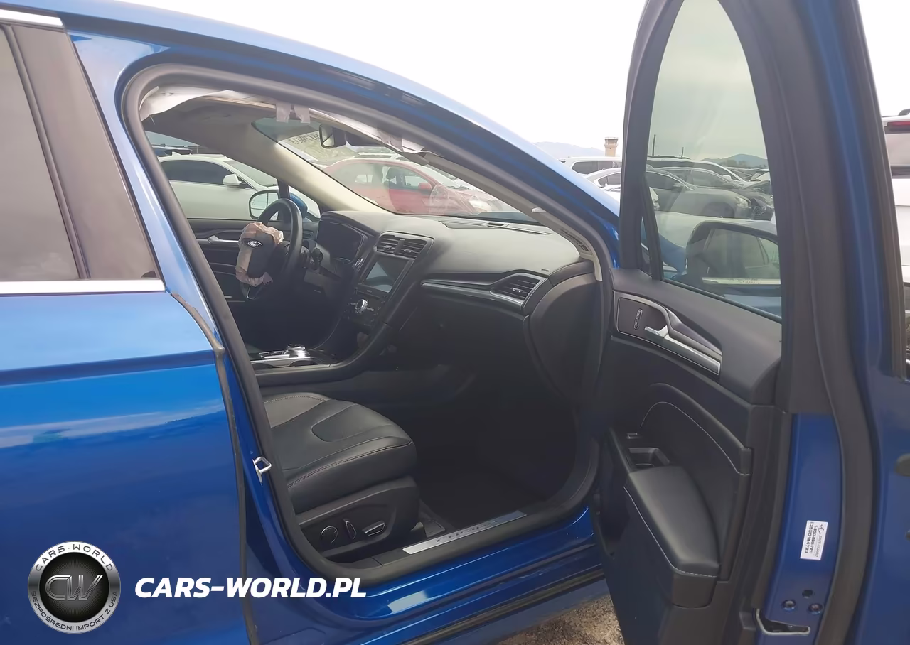 2018 Ford Fusion Titanium VIN:3FA6P0D91JR118578 - 5