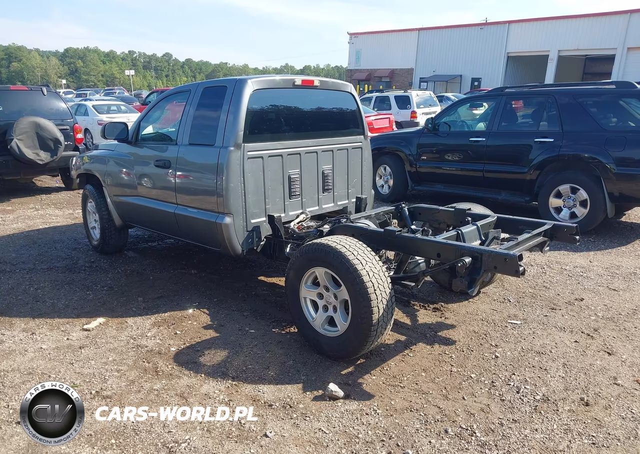 2005 Dodge Dakota Slt VIN:1D7HW42NX5S252759 - 3