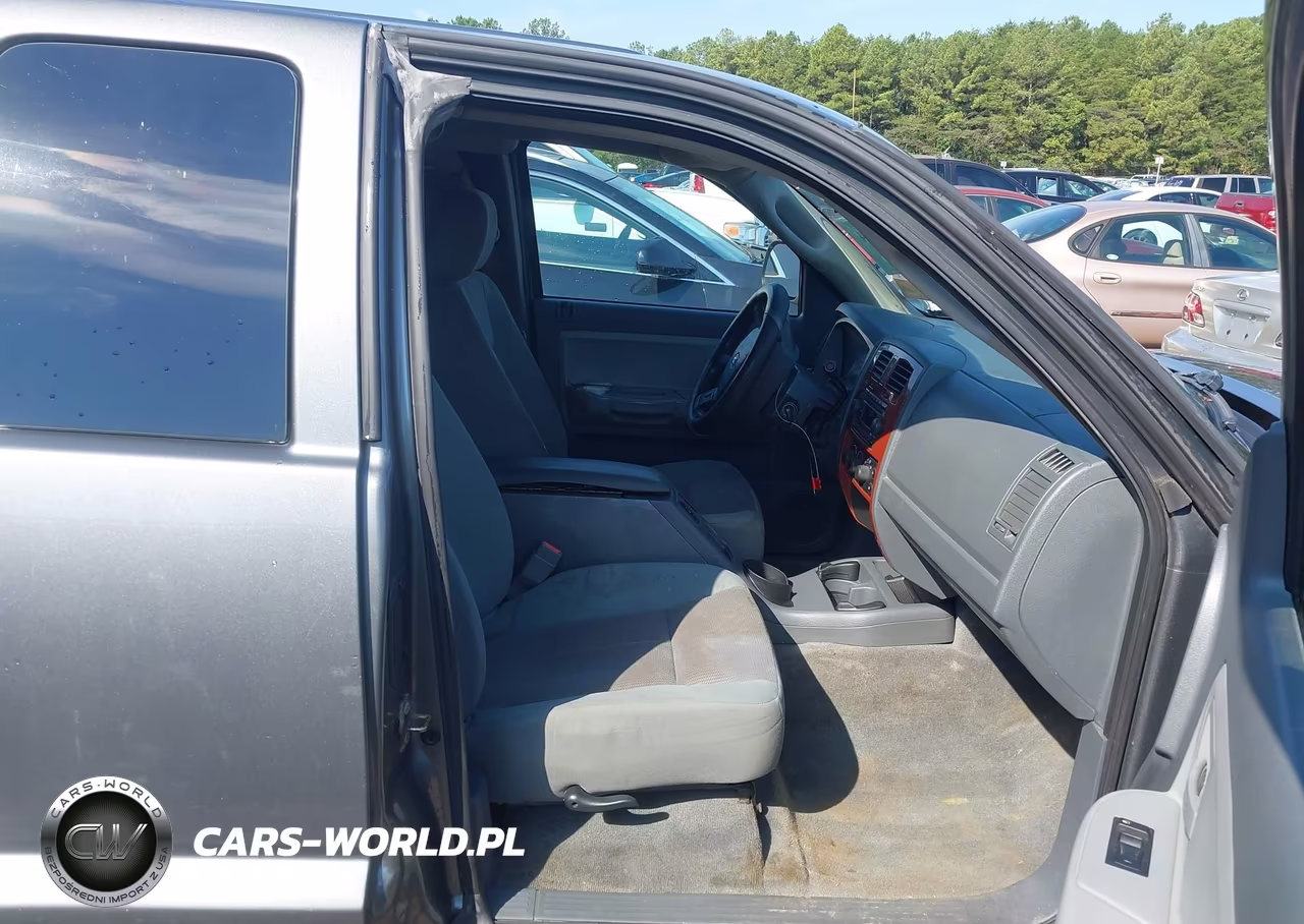 2005 Dodge Dakota Slt VIN:1D7HW42NX5S252759 - 5