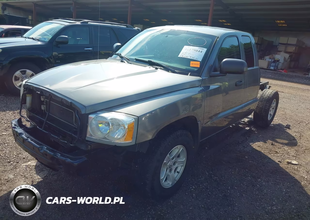 2005 Dodge Dakota Slt VIN:1D7HW42NX5S252759 - 6