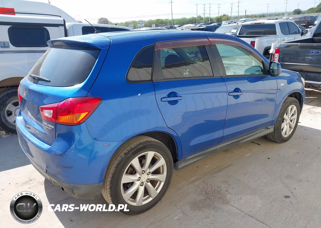 2015 Mitsubishi Outlander Sport Es VIN:4A4AP3AUXFE034955 - 4