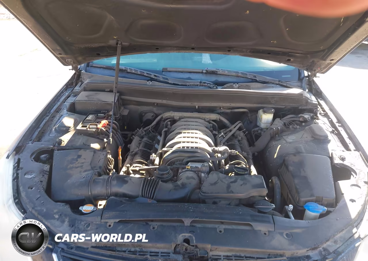 2009 Hyundai Genesis 4.6 VIN:KMHGC46FX9U050561 - 10