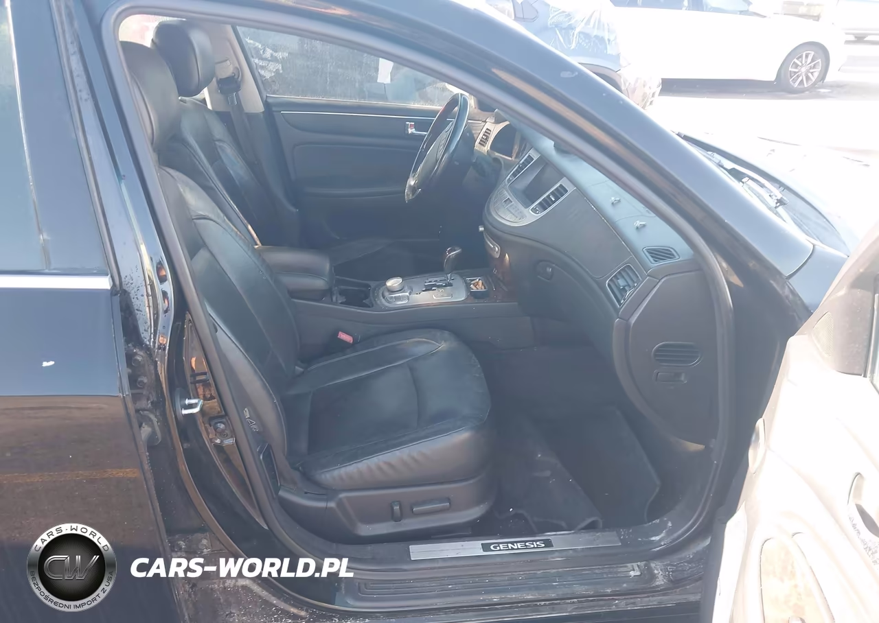 2009 Hyundai Genesis 4.6 VIN:KMHGC46FX9U050561 - 5
