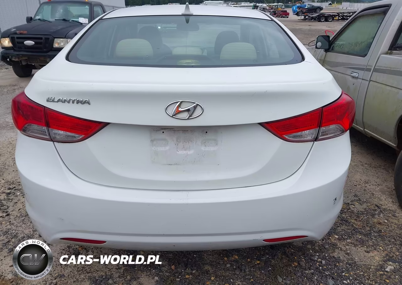 2013 Hyundai Elantra Gls VIN:5NPDH4AE1DH208165 - 15
