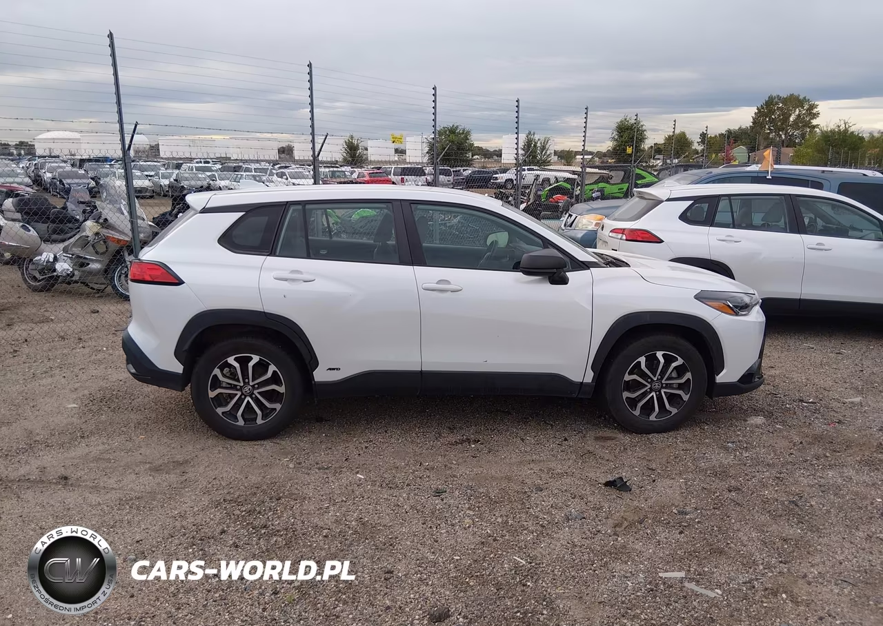 2023 Toyota Corolla Cross Hybrid S VIN:7MUFBABG9PV013752 - 13