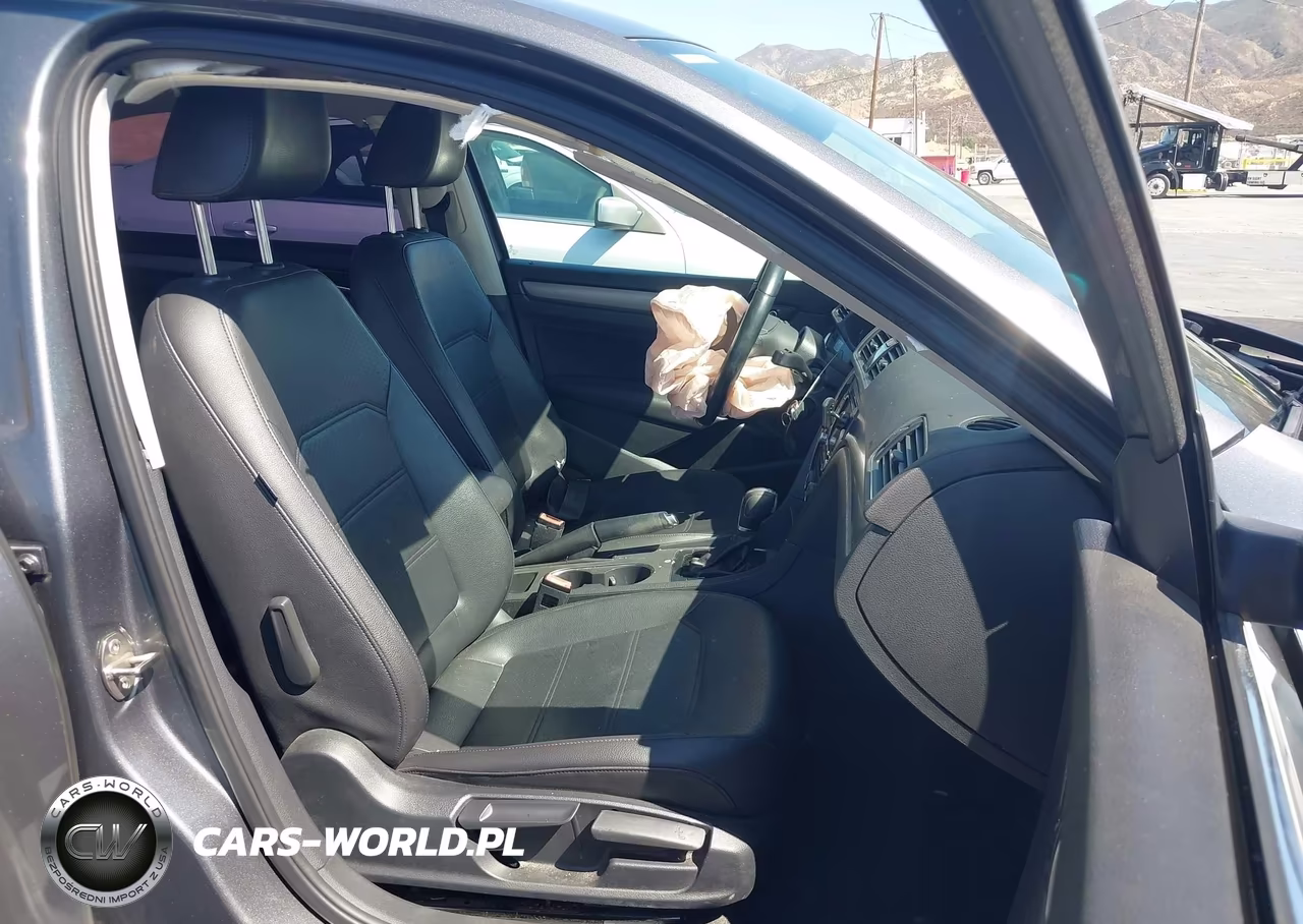 2015 Volkswagen Passat 2.0L Tdi Se VIN:1VWBV7A39FC085453 - 5