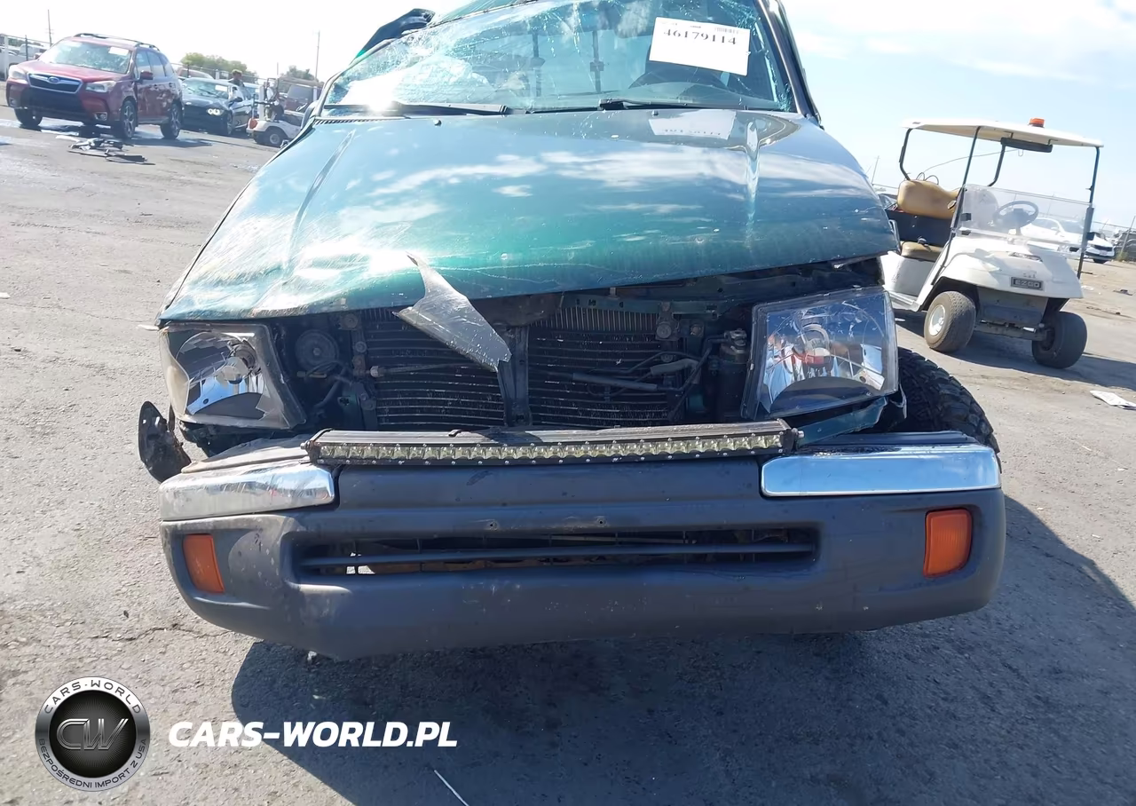 1999 Toyota Tacoma VIN:4TAWN72N5XZ430881 - 13