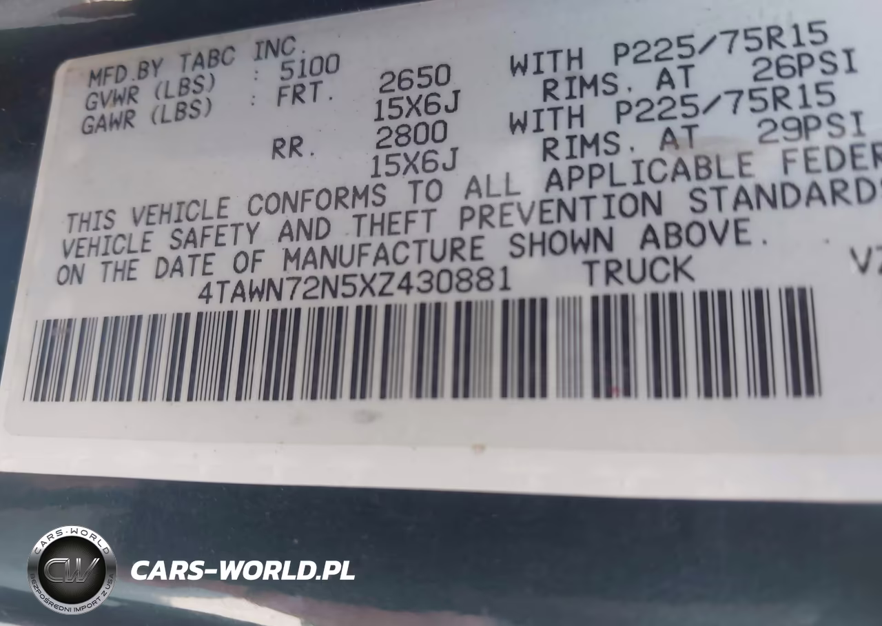 1999 Toyota Tacoma VIN:4TAWN72N5XZ430881 - 9