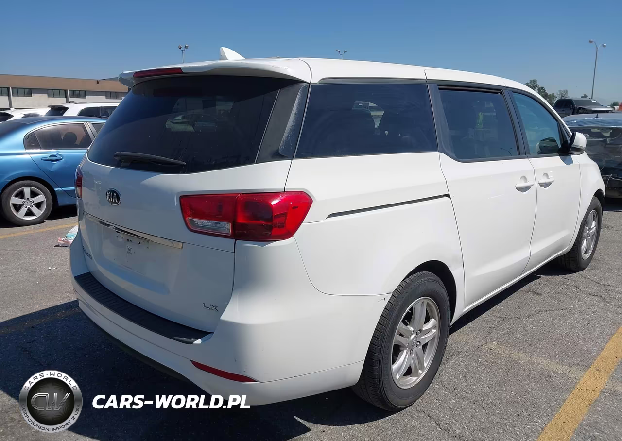 2017 Kia Sedona Lx VIN:KNDMB5C12H6302170 - 4