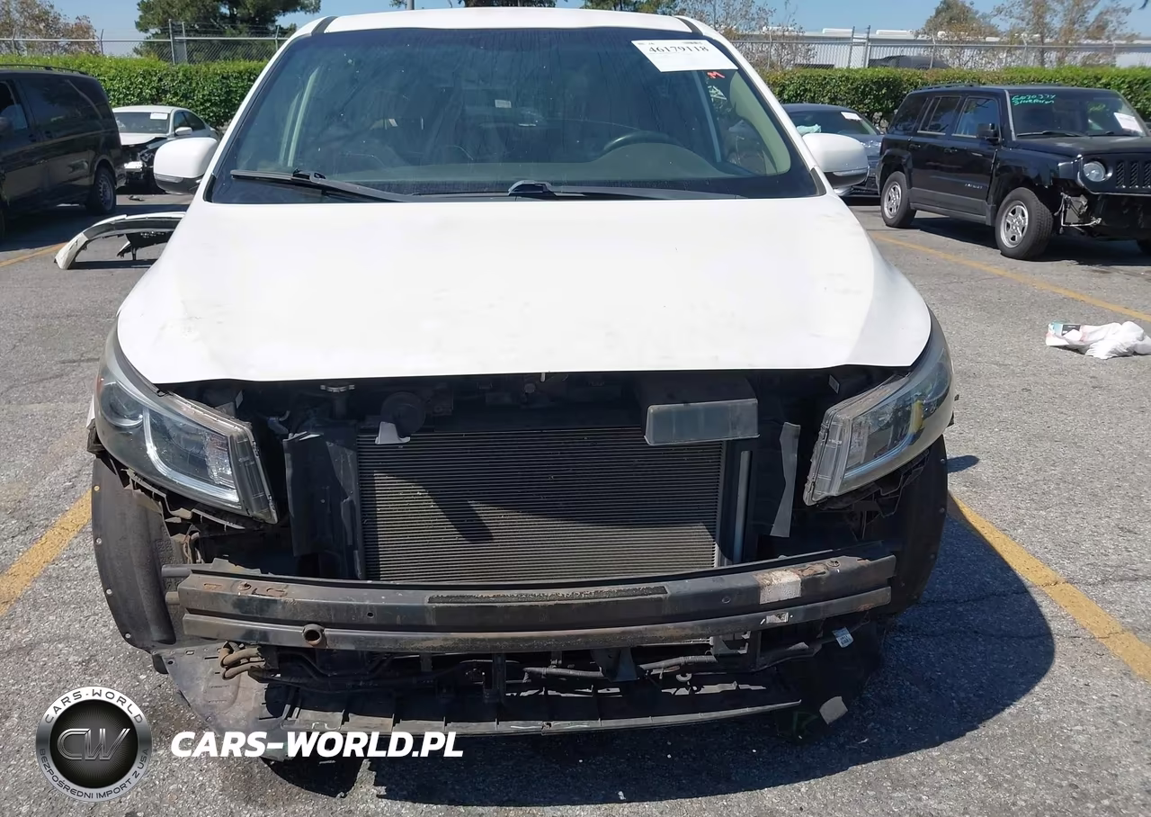 2017 Kia Sedona Lx VIN:KNDMB5C12H6302170 - 6