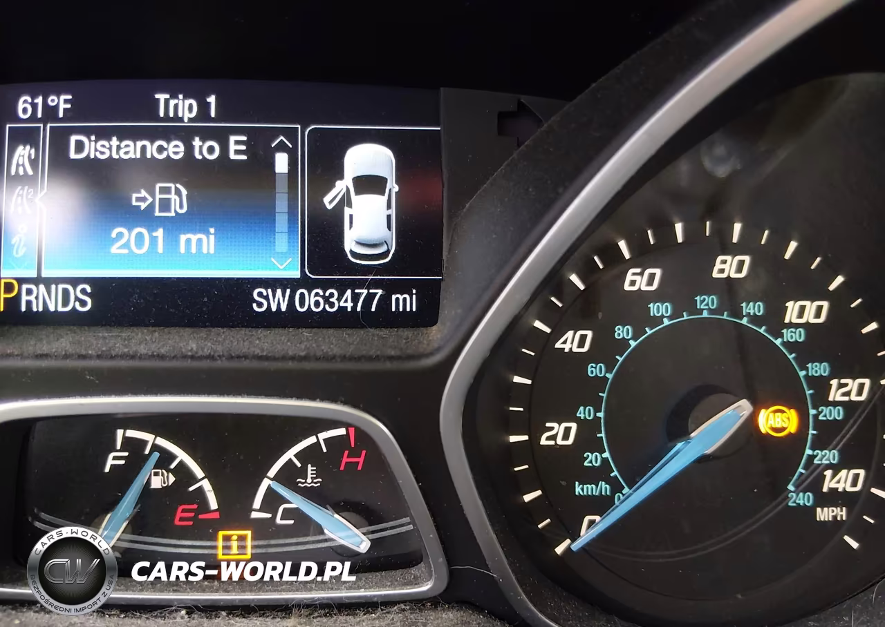 2014 Ford Focus Titanium VIN:1FADP3N24EL285662 - 16