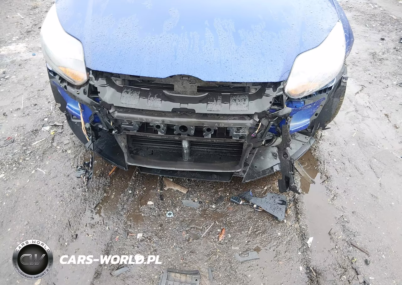 2014 Ford Focus Titanium VIN:1FADP3N24EL285662 - 6