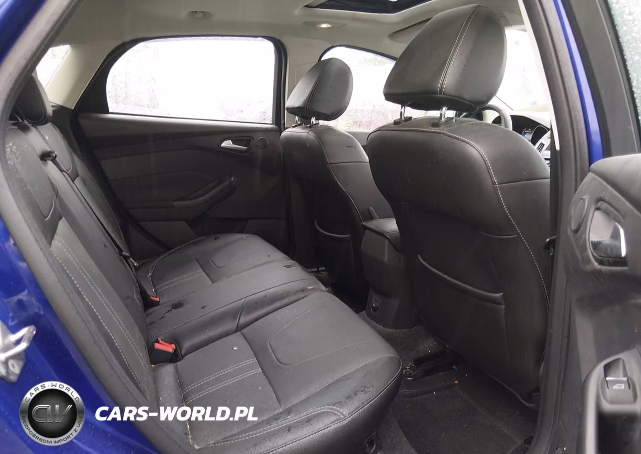 2014 Ford Focus Titanium VIN:1FADP3N24EL285662 - 8