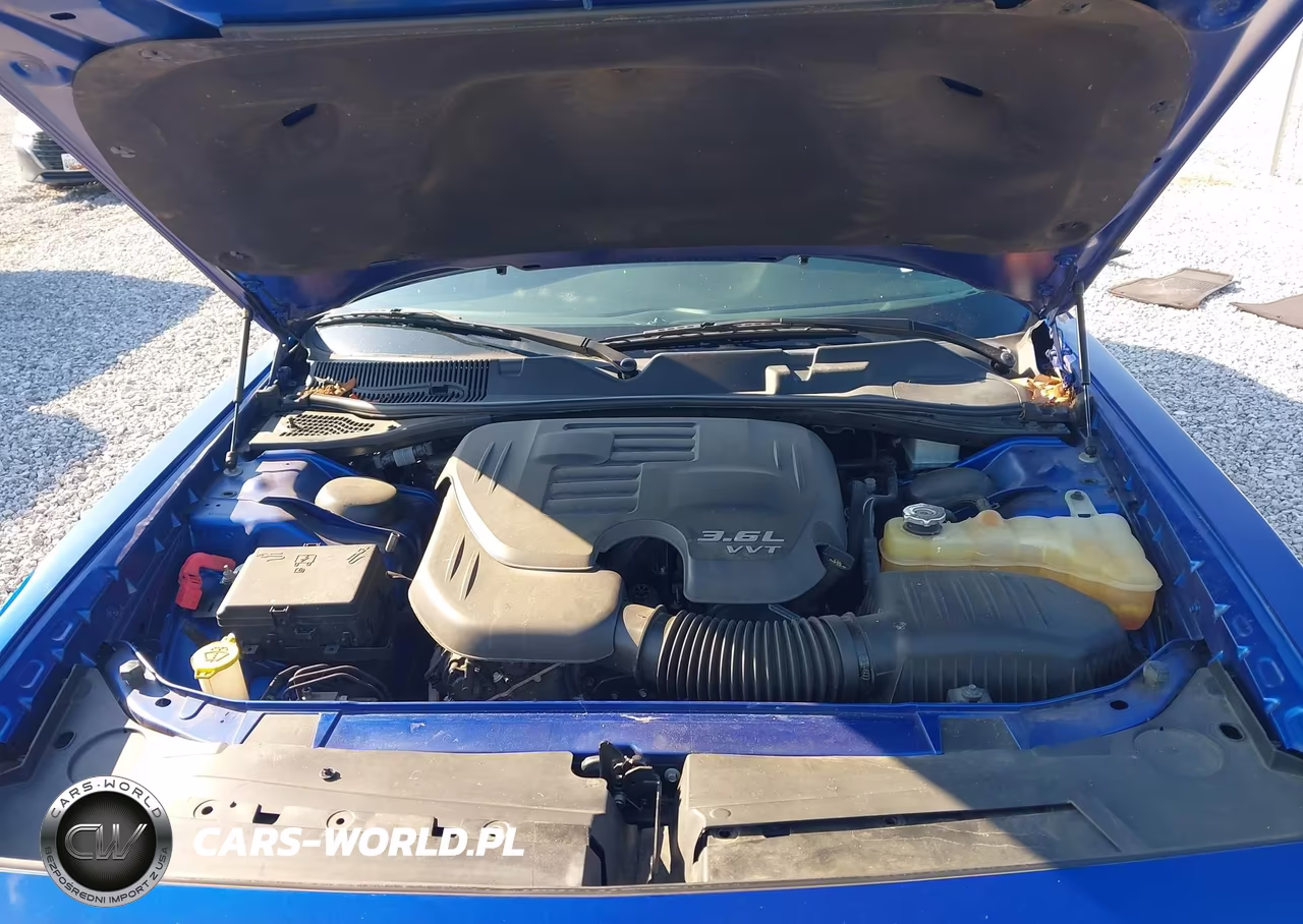 2018 Dodge Challenger Sxt VIN:2C3CDZAGXJH271554 - 10