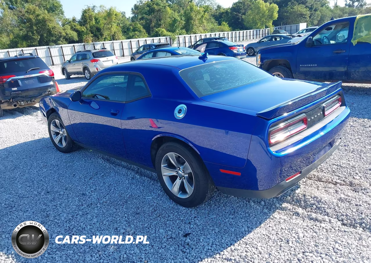 2018 Dodge Challenger Sxt VIN:2C3CDZAGXJH271554 - 3