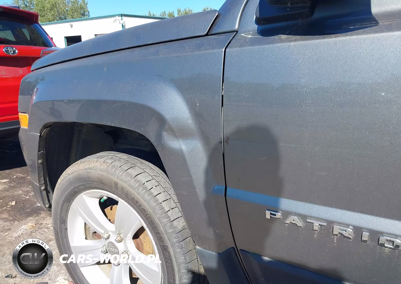 2012 Jeep Patriot Latitude VIN:1C4NJRFBXCD571959 - 12