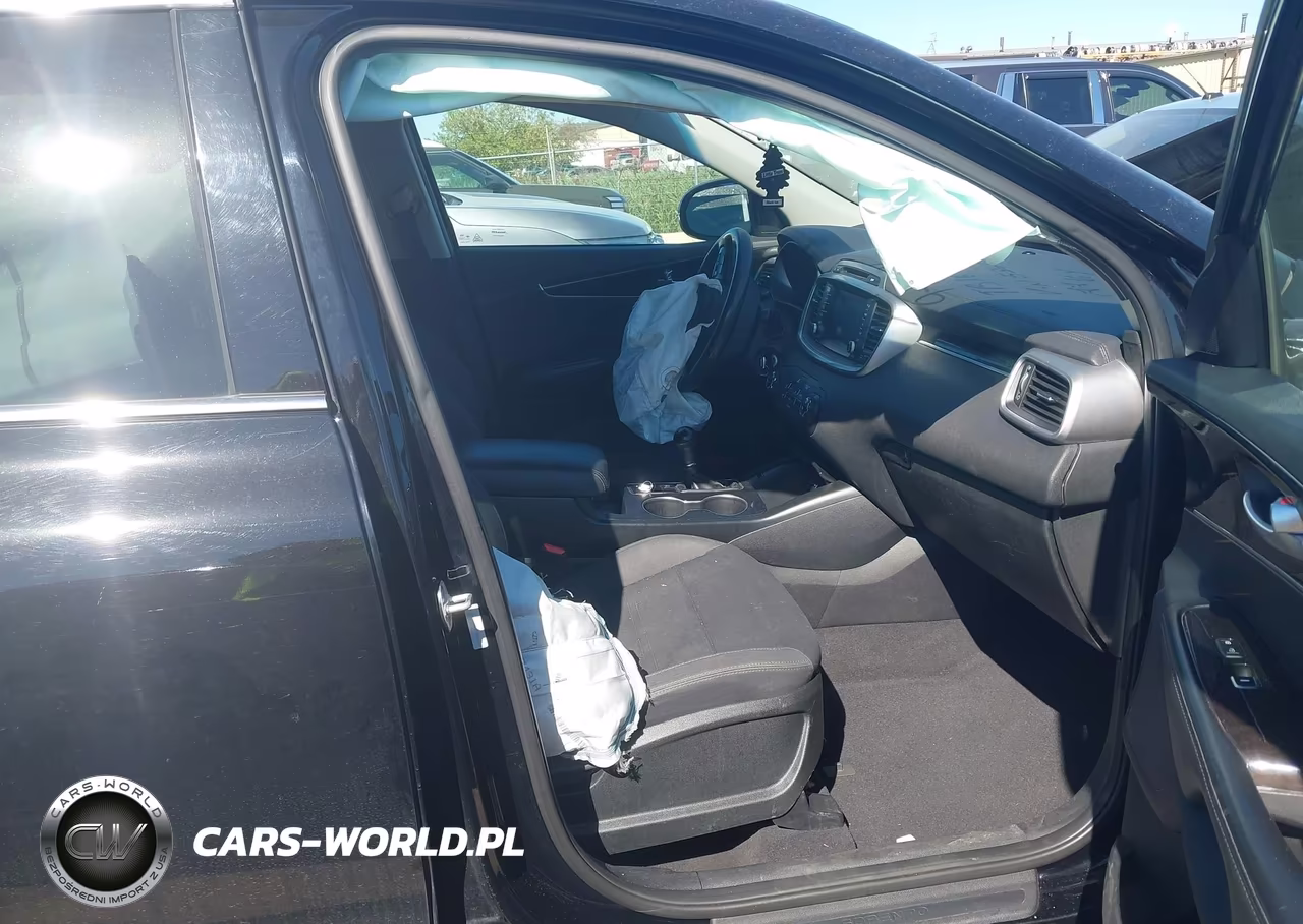 2018 Kia Sorento 2.4L Lx VIN:5XYPGDA39JG425366 - 5