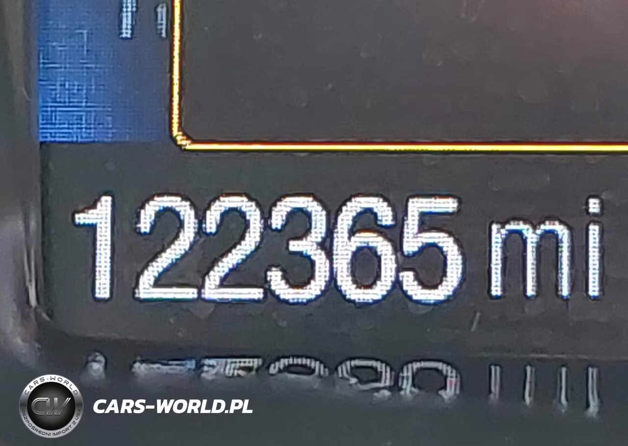 2017 Ford Escape Titanium VIN:1FMCU9JD6HUD21337 - 16
