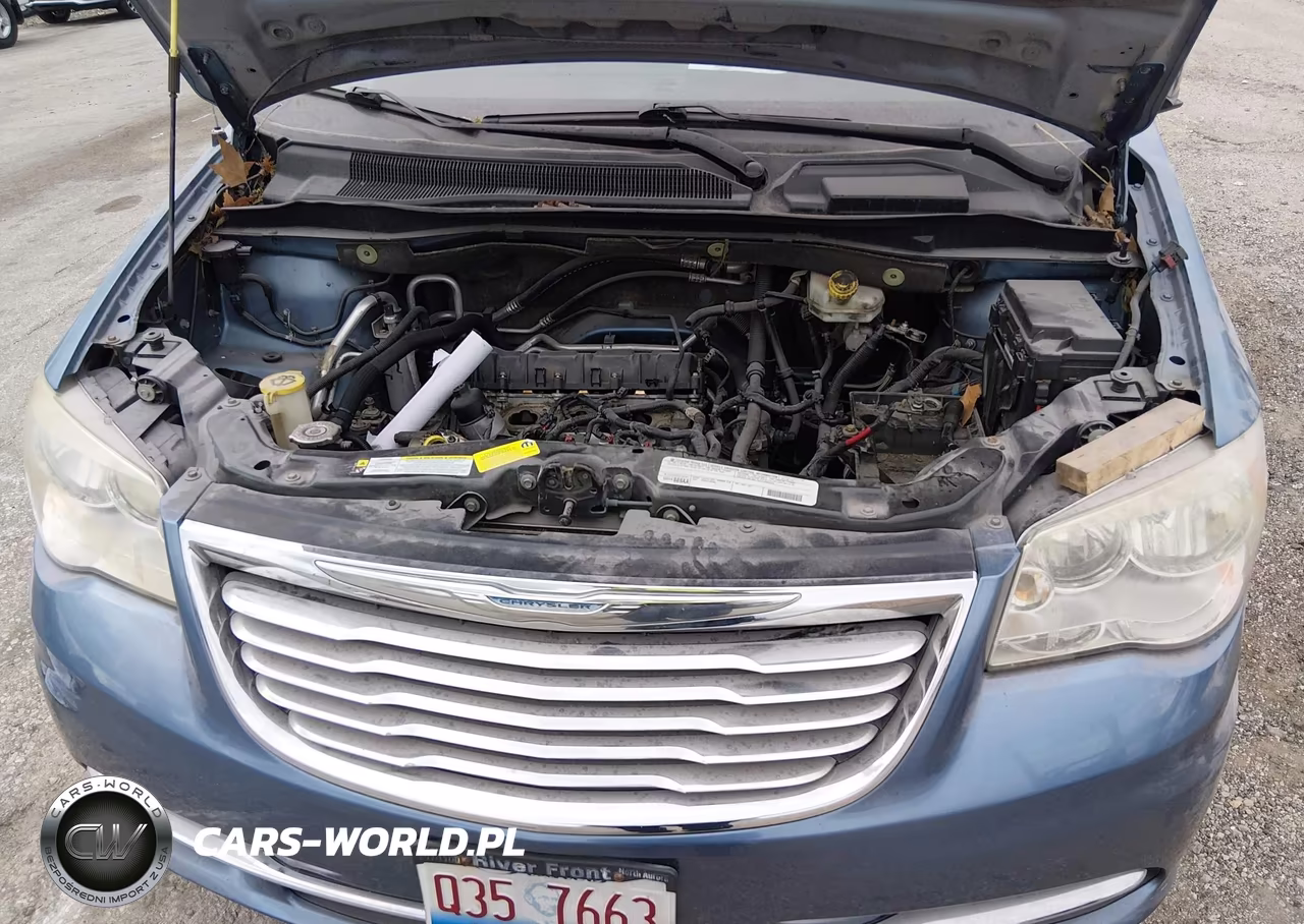 2012 Chrysler Town & Country Touring-L VIN:2C4RC1CG1CR209416 - 10