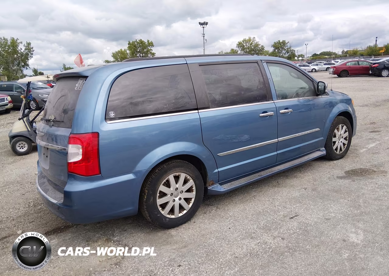2012 Chrysler Town & Country Touring-L VIN:2C4RC1CG1CR209416 - 4