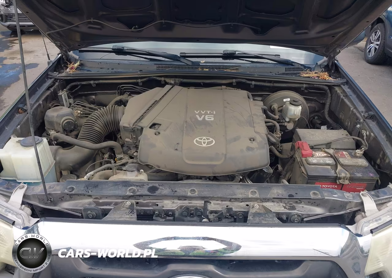2013 Toyota Tacoma Prerunner V6 VIN:5TFTU4GN0DX037735 - 10