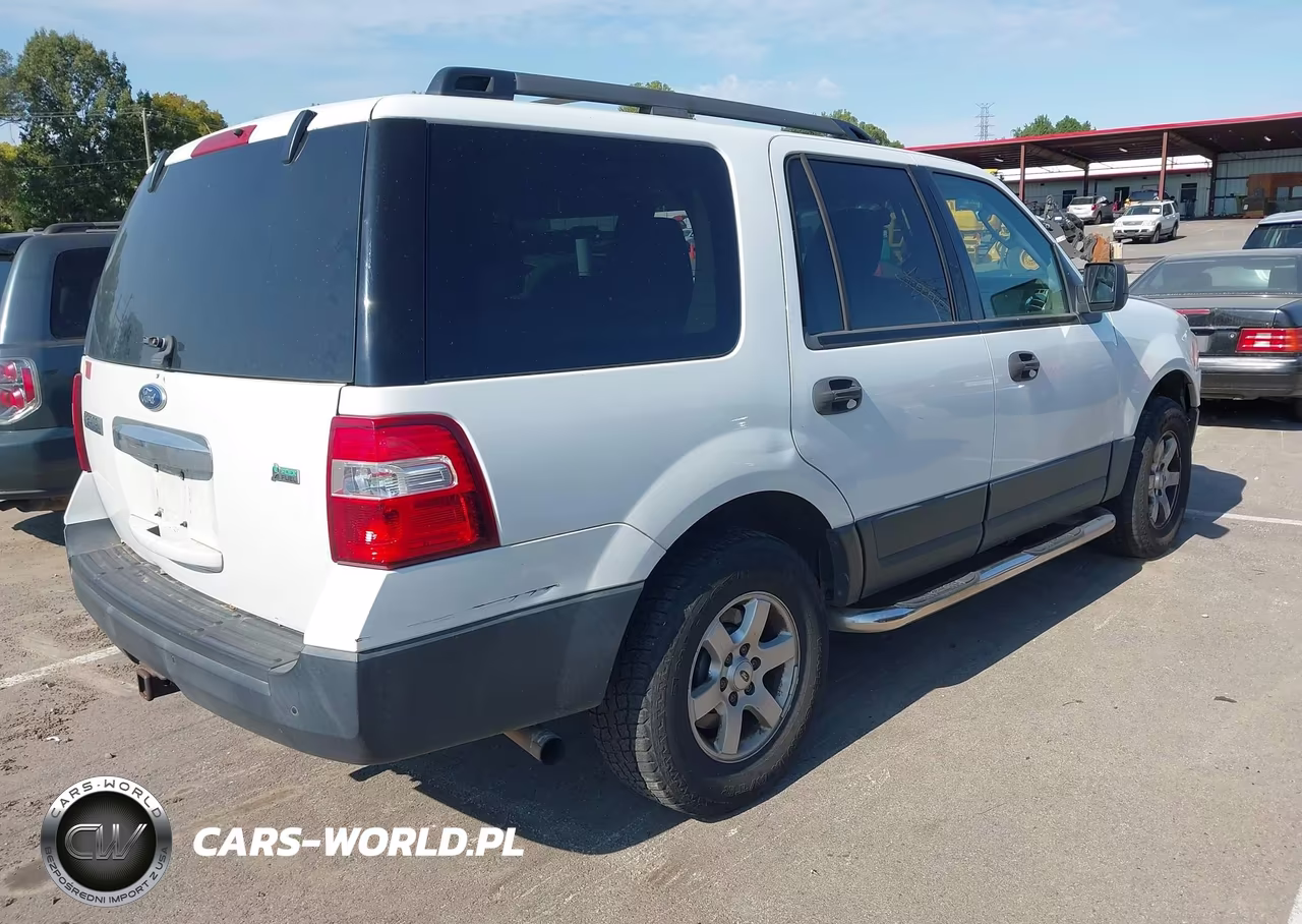 2013 Ford Expedition Xl VIN:1FMJU1G57DEF55113 - 4