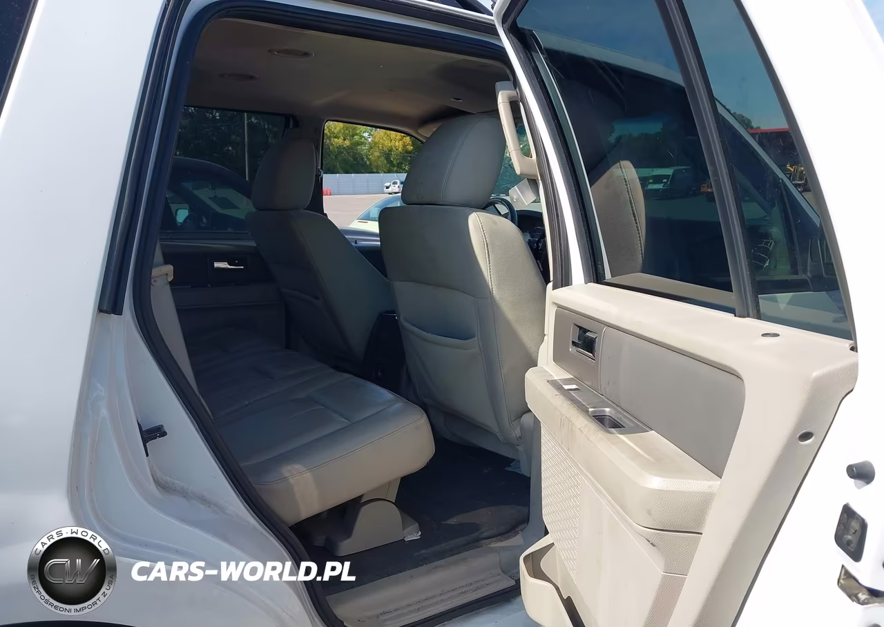 2013 Ford Expedition Xl VIN:1FMJU1G57DEF55113 - 8