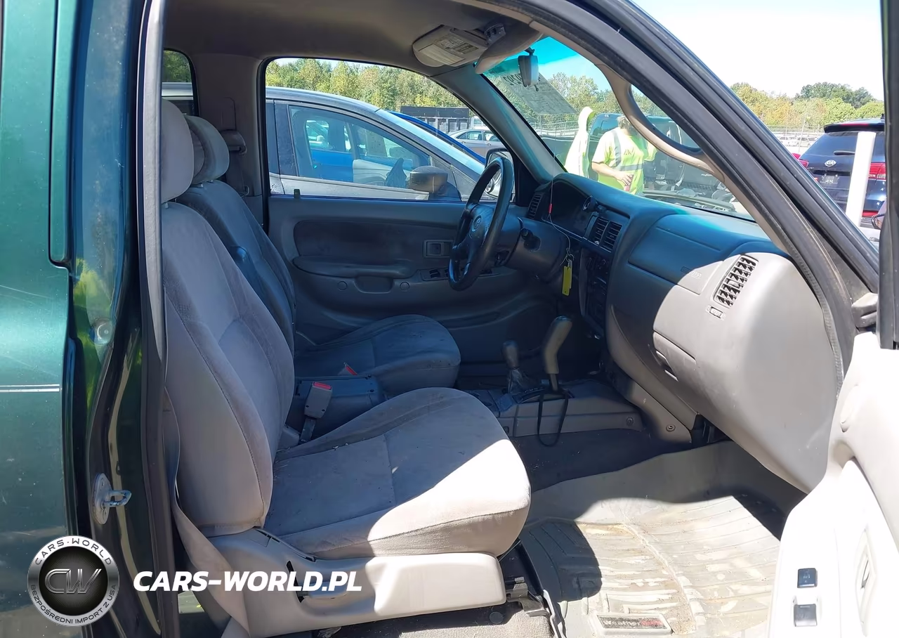 2001 Toyota Tacoma Base V6 VIN:5TEHN72N01Z868068 - 5
