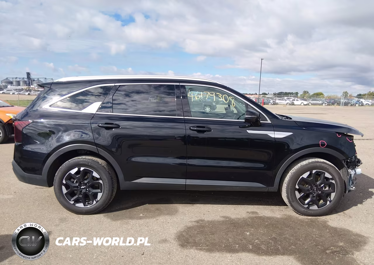 2025 Kia Sorento S VIN:5XYRLDJC2SG313871 - 14