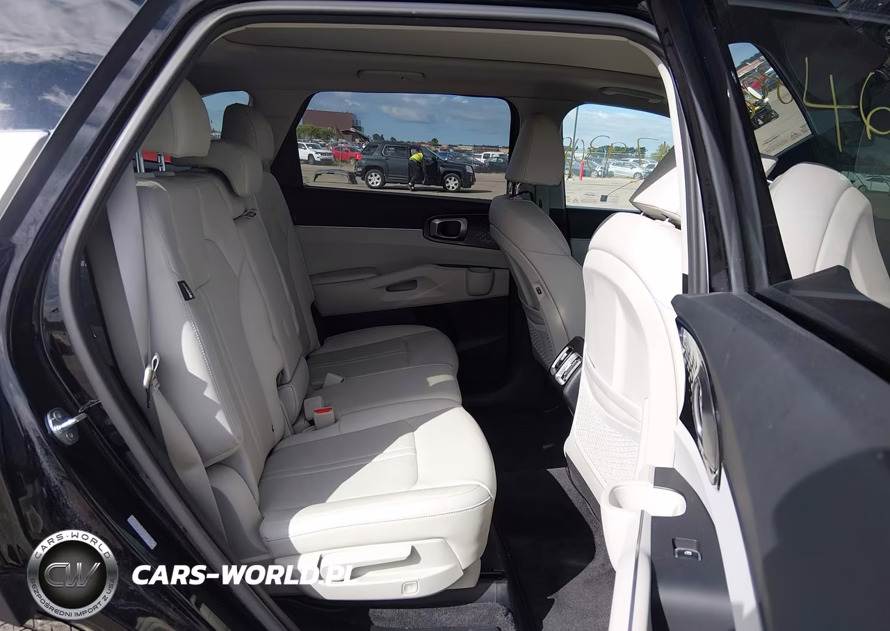 2025 Kia Sorento S VIN:5XYRLDJC2SG313871 - 8