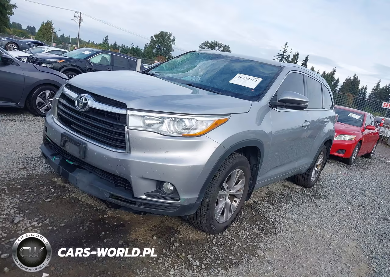 2015 Toyota Highlander Xle V6 VIN:5TDJKRFH2FS176053 - 2