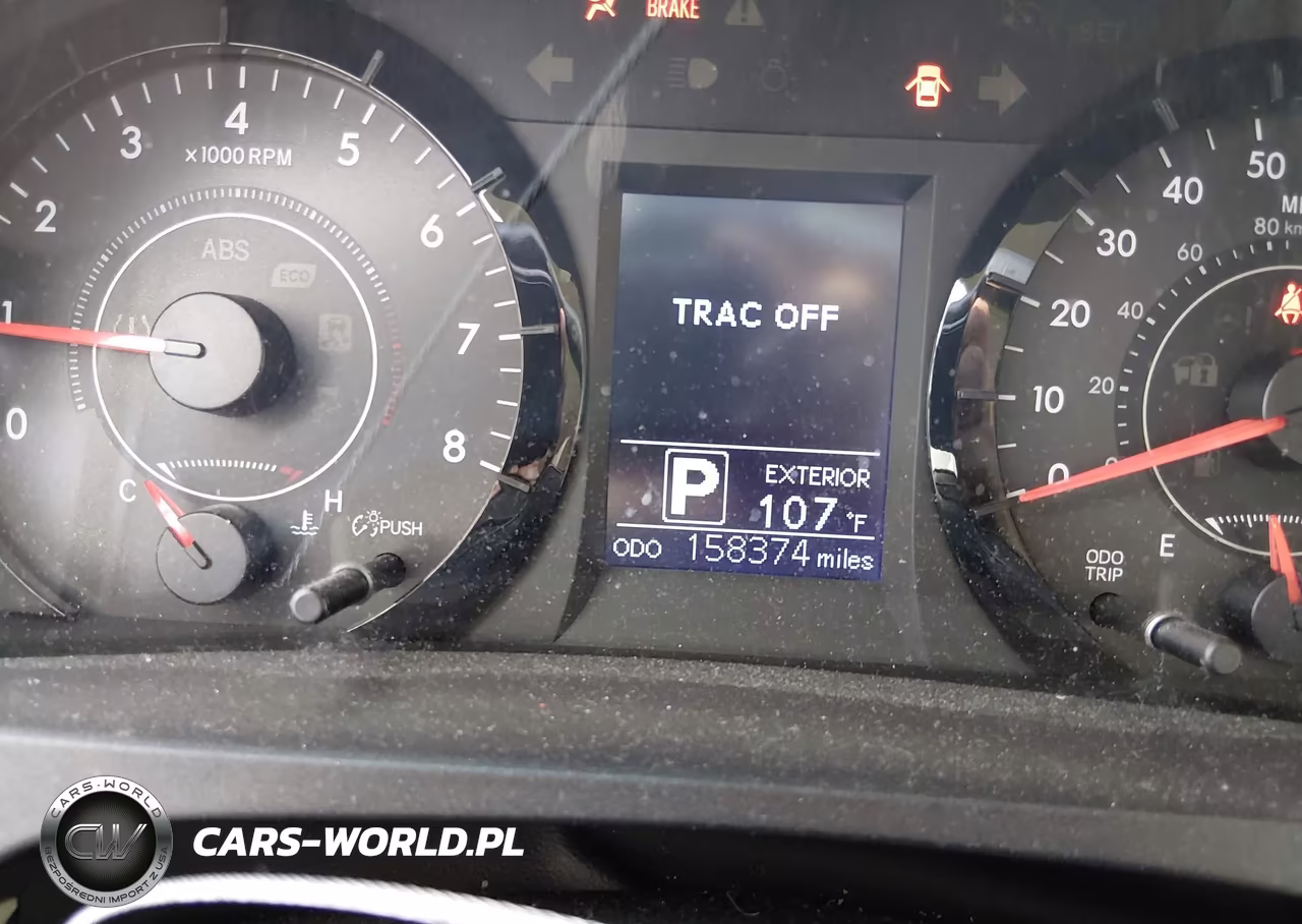 2015 Toyota Sienna Le 8 Passenger VIN:5TDKK3DC9FS689163 - 15