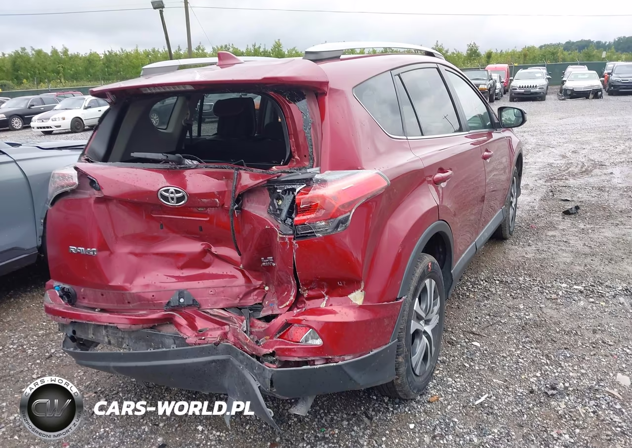 2018 Toyota Rav4 Le VIN:2T3BFREV5JW713697 - 4