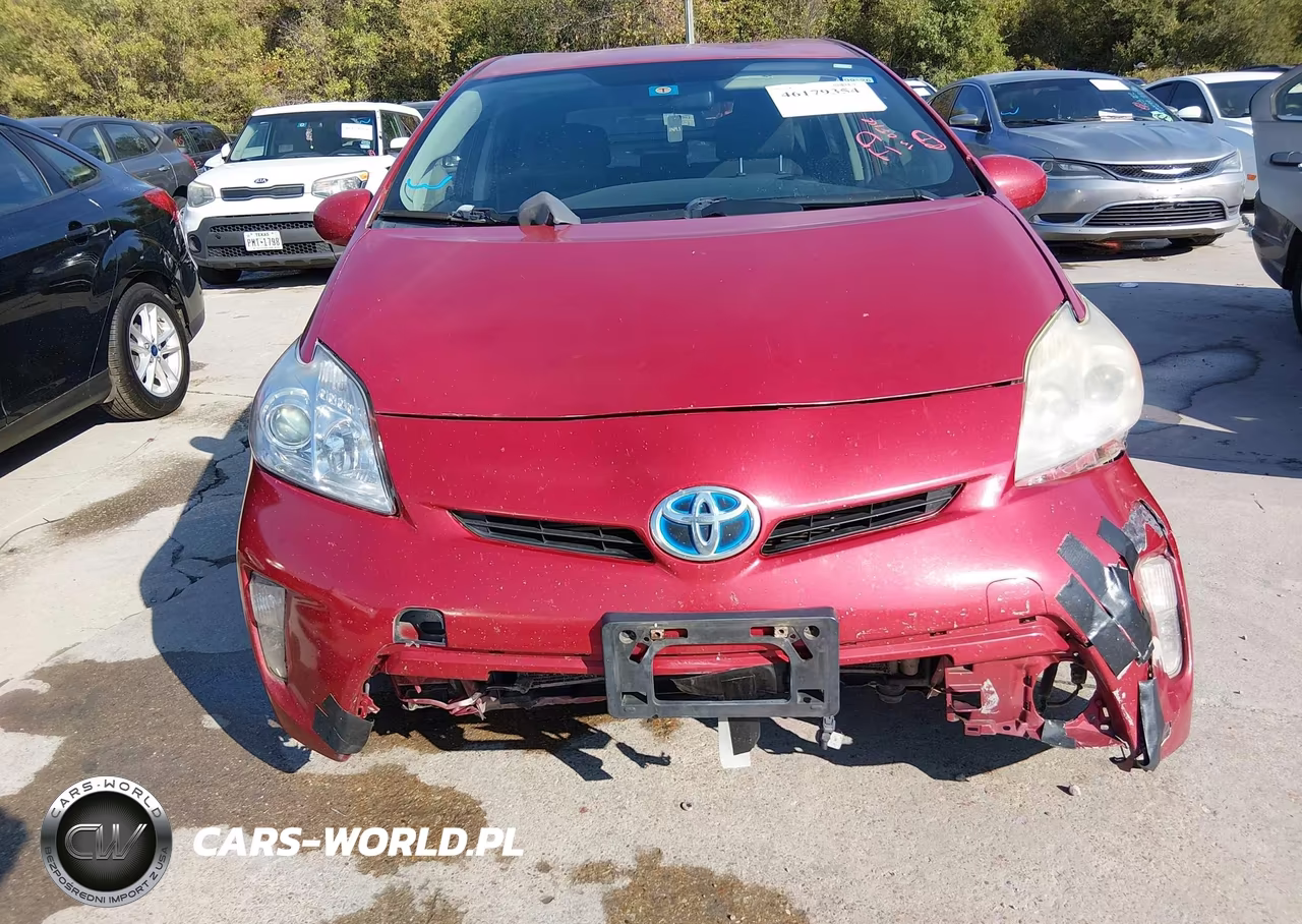 2013 Toyota Prius Two VIN:JTDKN3DU8D1639221 - 12