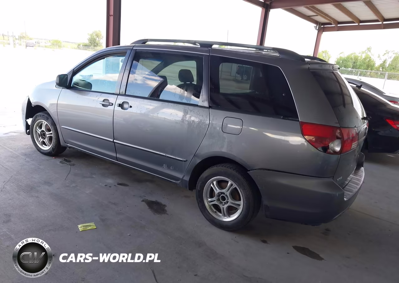 2005 Toyota Sienna Le VIN:5TDZA23C85S355766 - 3