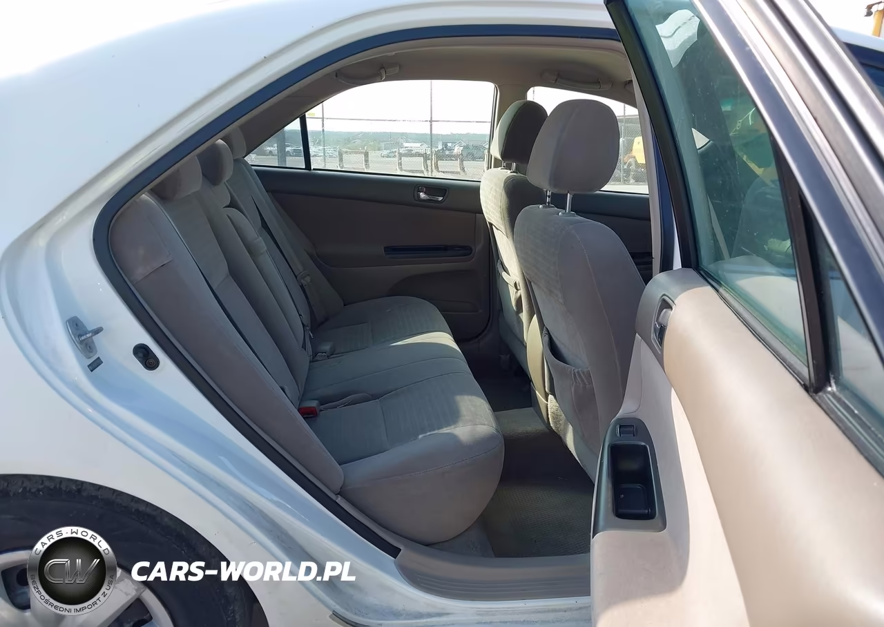 2005 Toyota Camry Le VIN:4T1BE32K75U399348 - 8