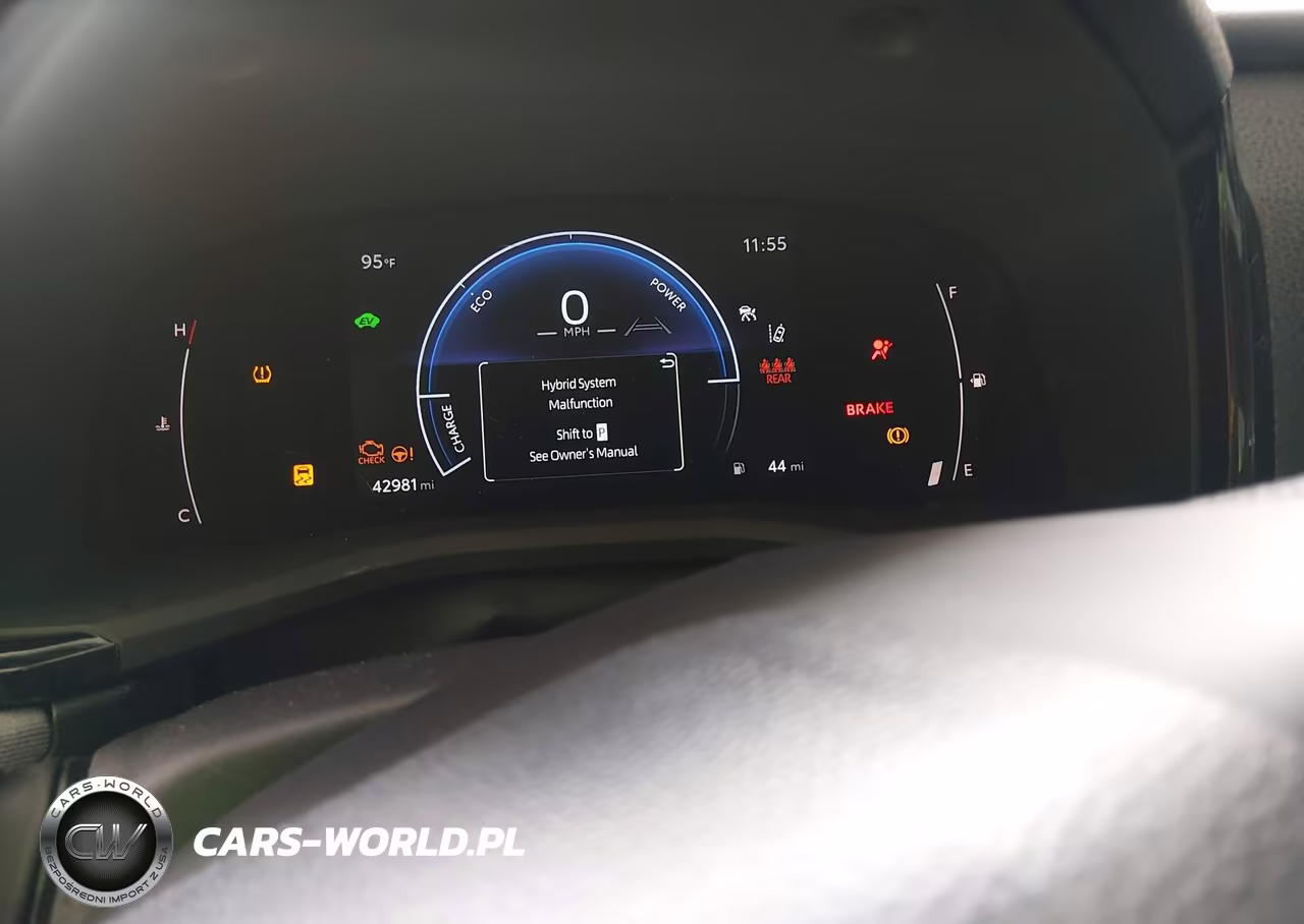 2025 Toyota Camry Le VIN:4T1DAACK4SU542470 - 7