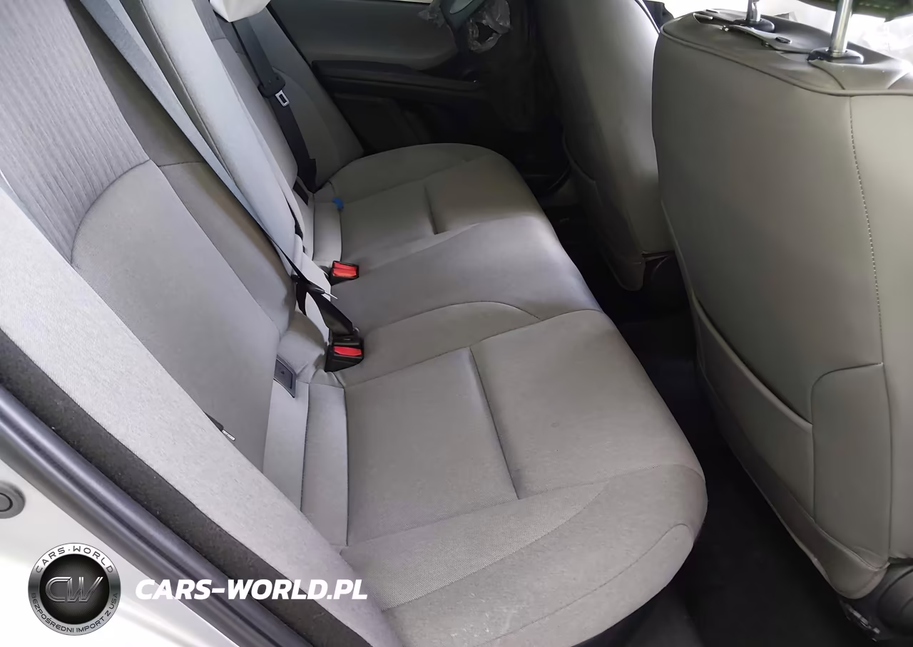 2025 Toyota Camry Le VIN:4T1DAACK4SU542470 - 8