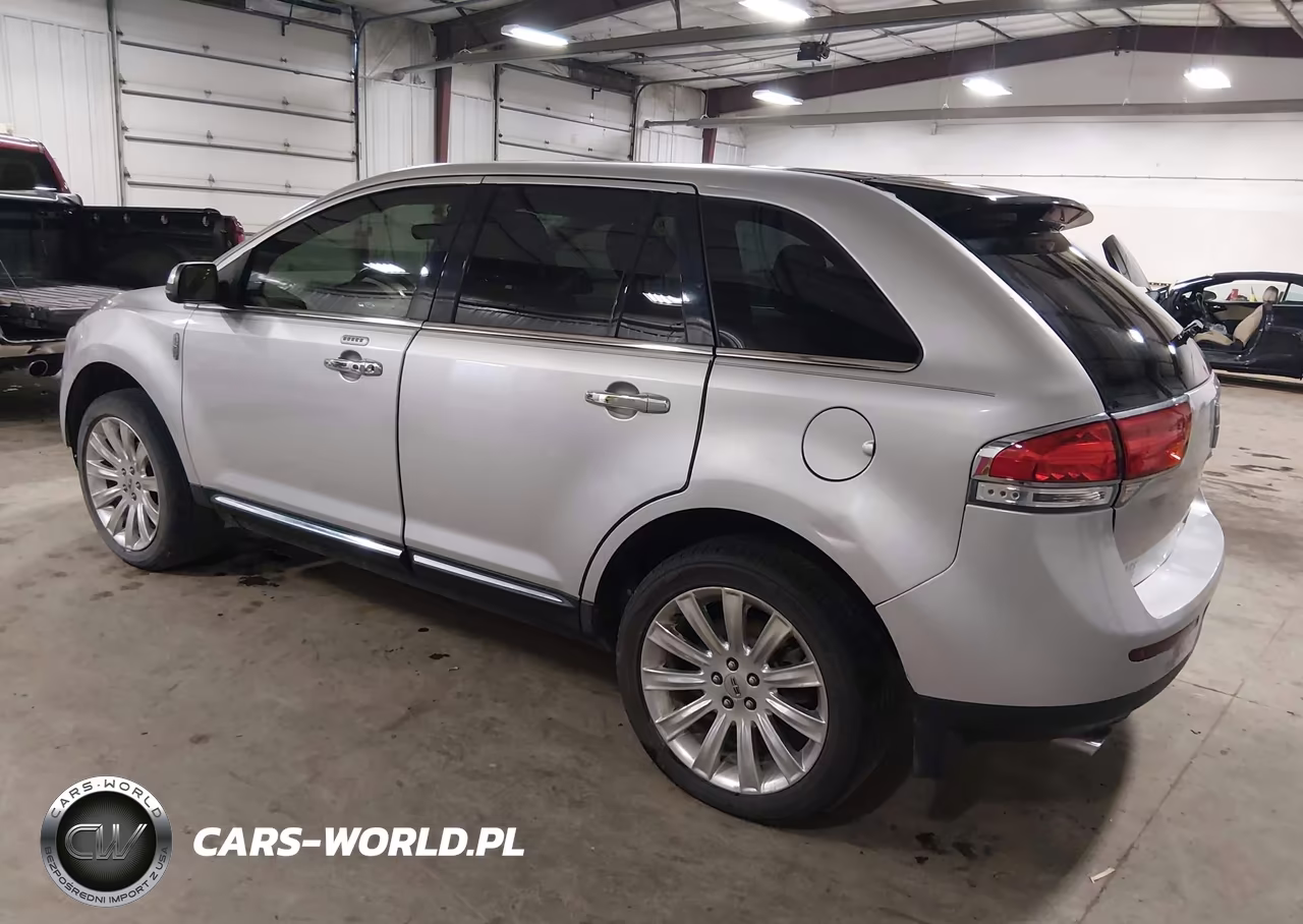 2013 Lincoln Mkx VIN:2LMDJ8JK8DBL20619 - 3