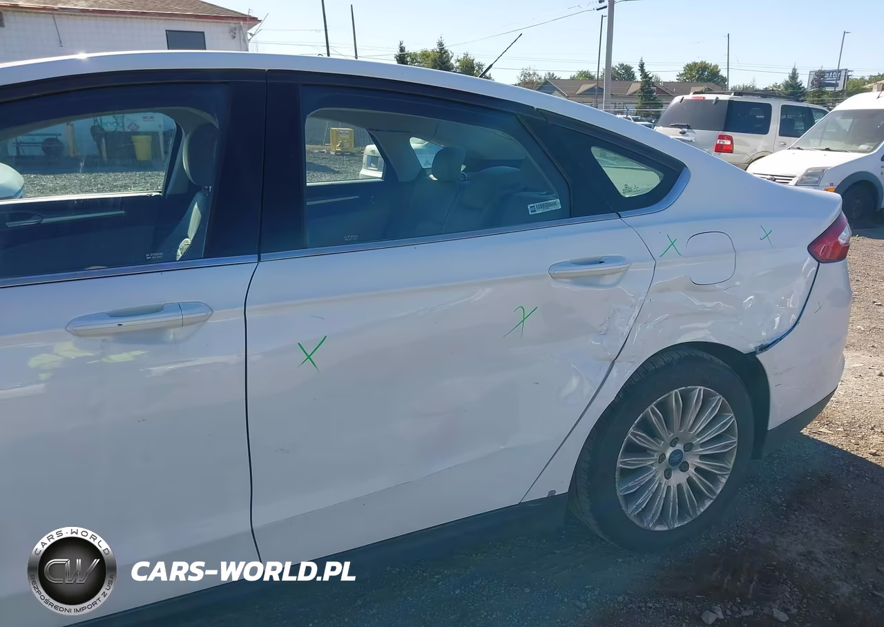 2015 Ford Fusion Hybrid S VIN:3FA6P0UU5FR199791 - 6