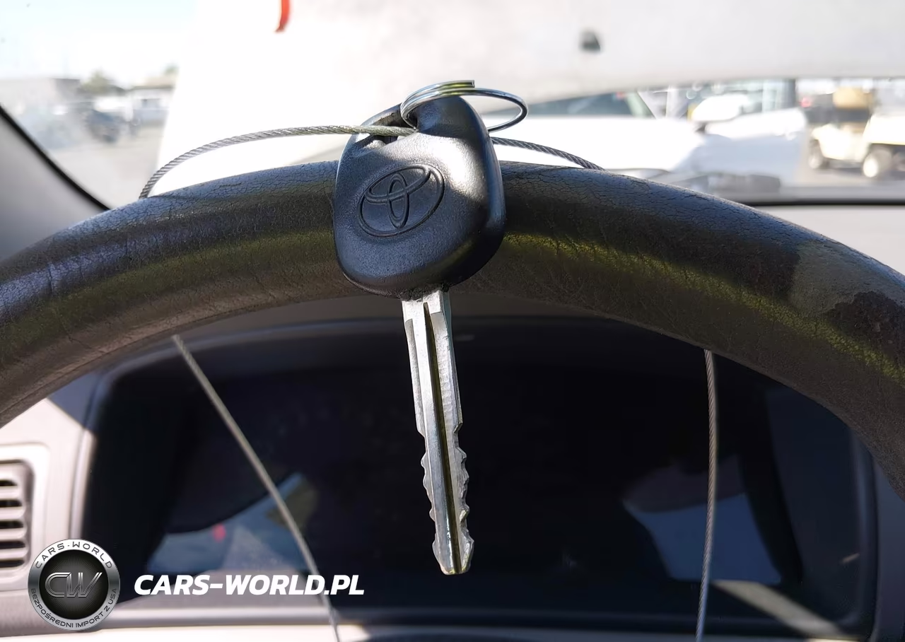 2005 Toyota Corolla Le VIN:1NXBR32E05Z550870 - 11