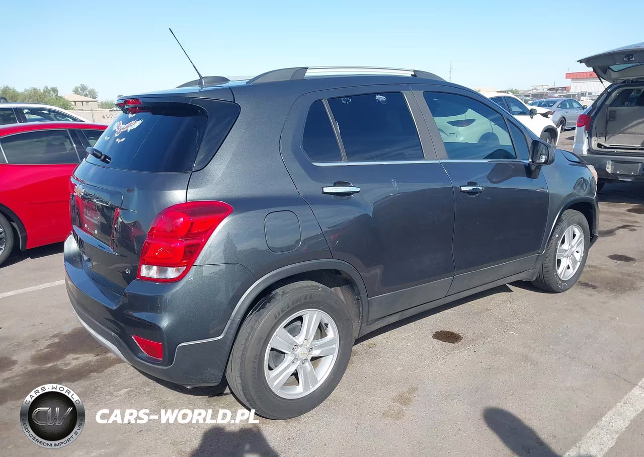 2018 Chevrolet Trax Lt VIN:KL7CJLSB8JB591594 - 4