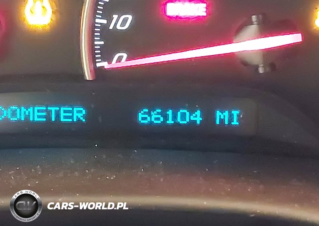 2011 Chevrolet Corvette Grand Sport VIN:1G1YS2DW8B5106296 - 15