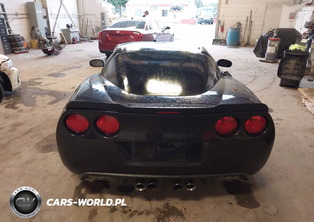 2011 Chevrolet Corvette Grand Sport VIN:1G1YS2DW8B5106296 - 16