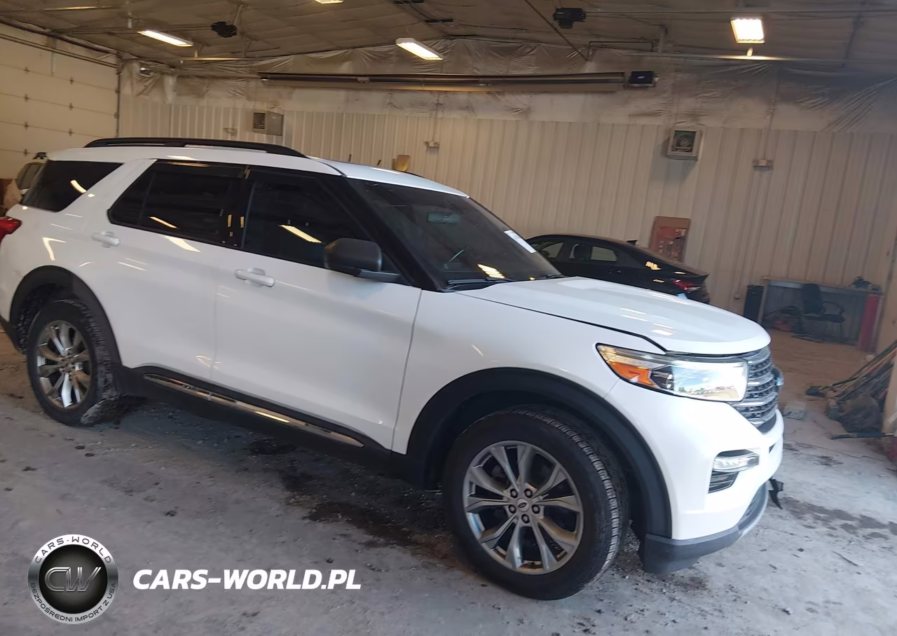 2020 Ford Explorer Xlt