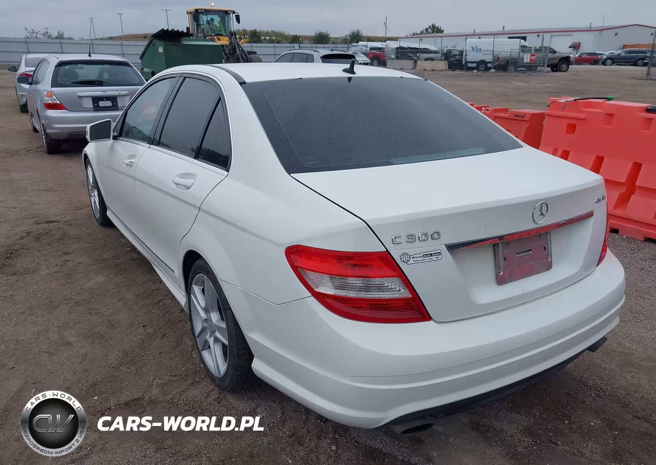 2010 Mercedes-Benz C-Class C 300 Sport-Luxury 4Matic VIN:WDDGF8BB6AR093068 - 15