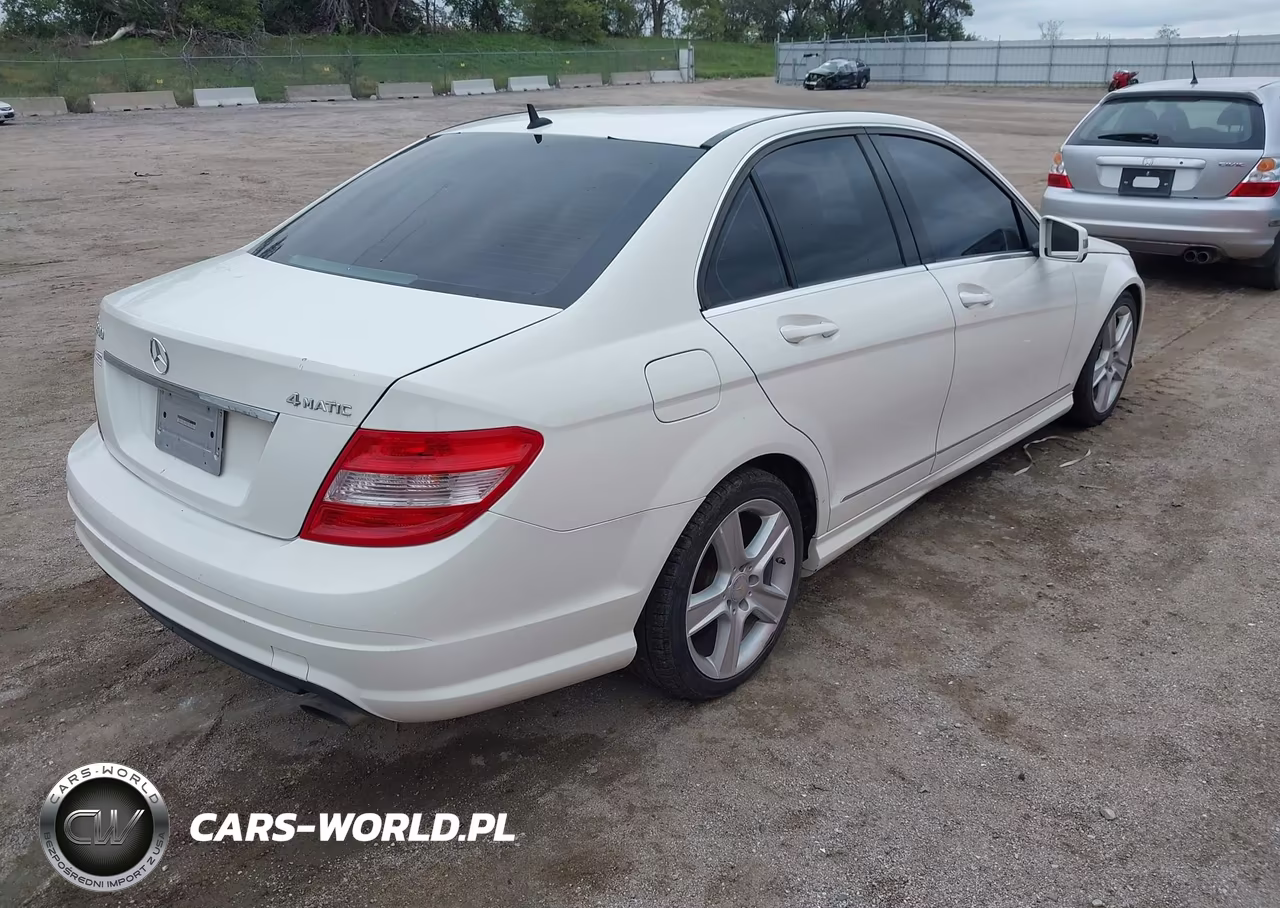 2010 Mercedes-Benz C-Class C 300 Sport-Luxury 4Matic VIN:WDDGF8BB6AR093068 - 4