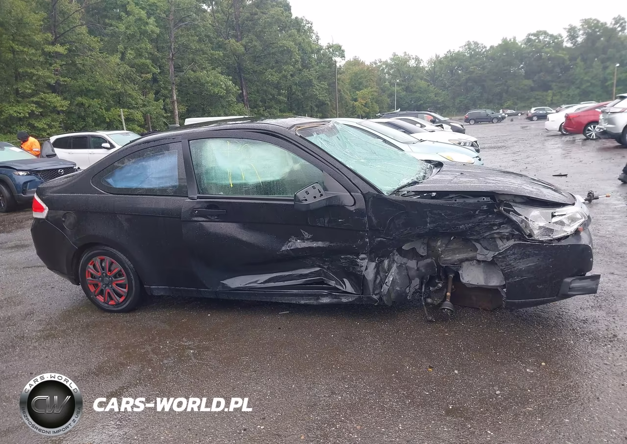2008 Ford Focus S VIN:1FAHP32N98W239652 - 13